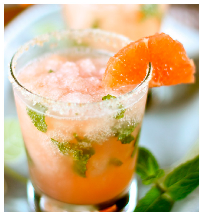 14 Grapefruit Mint Cocktail